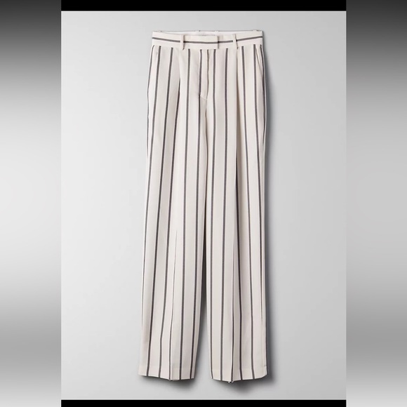 Aritzia Bundle Set! - Picture 3 of 9